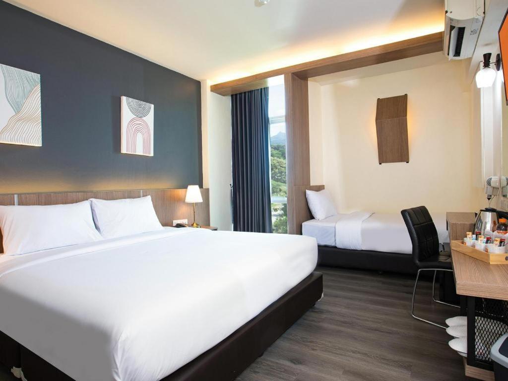 B2 Mae Sot Boutique & Budget Hotel Exterior foto